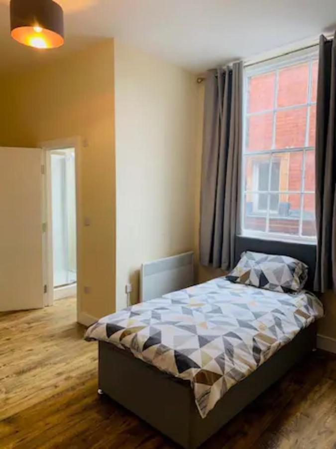 8 Fish Street, Budget City Centre Accomodation Leeds  Esterno foto